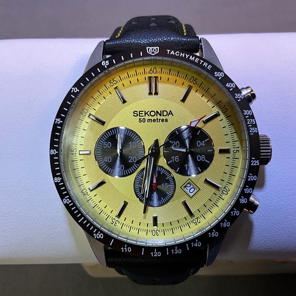 Sekonda 1395 Velocity Men's Yellow Watch - Picture 1 of 8